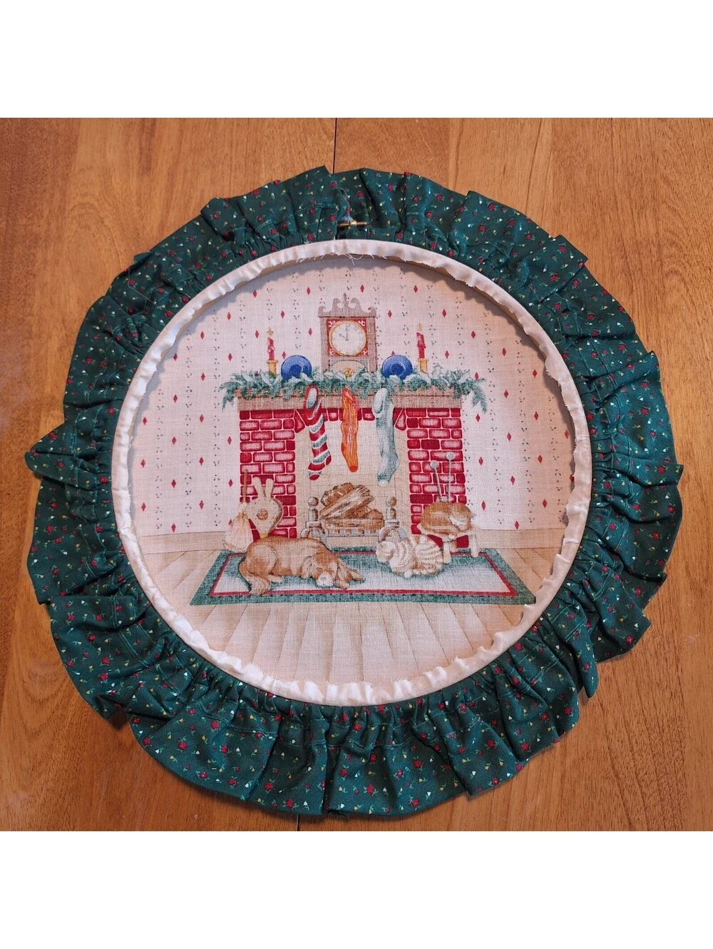 Set Of 2 Vintage Embroidery Hoop Hanging Wall Decoration Christmas Holiday 14